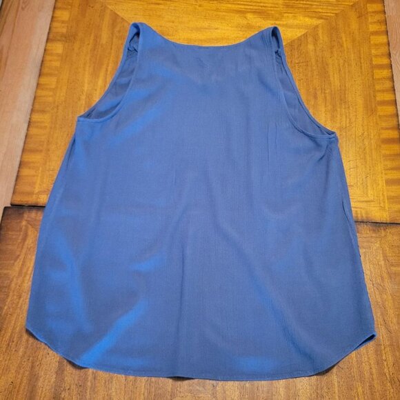 Eddie Bauer Smoky Blue Sleeveless Top - Picture 5 of 9